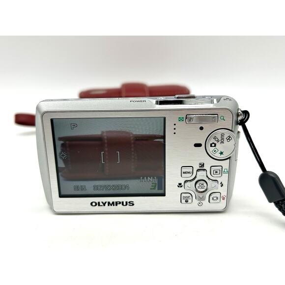 OLYMPUS Stylus 760 7.1 MP 3X Opt Zoom Digital Camera w/Battery & Charger Working - Picture 12 of 13